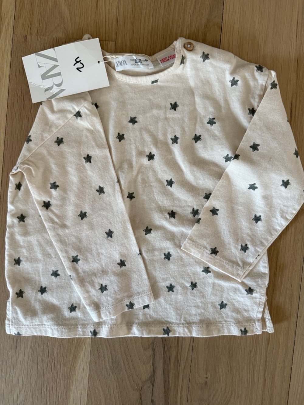 ZARA Cream Long-Sleeve Top with Gray Star Print